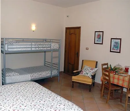 Bed and Breakfast Mena Πομπηία